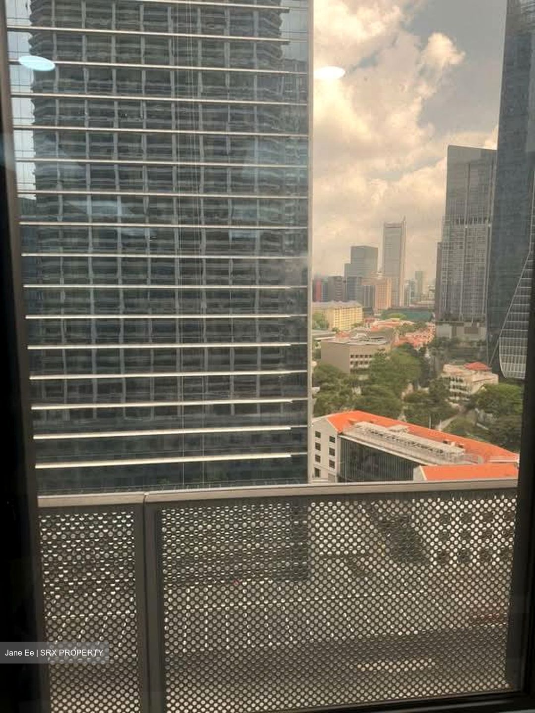 International Plaza (D2), Office #559885771